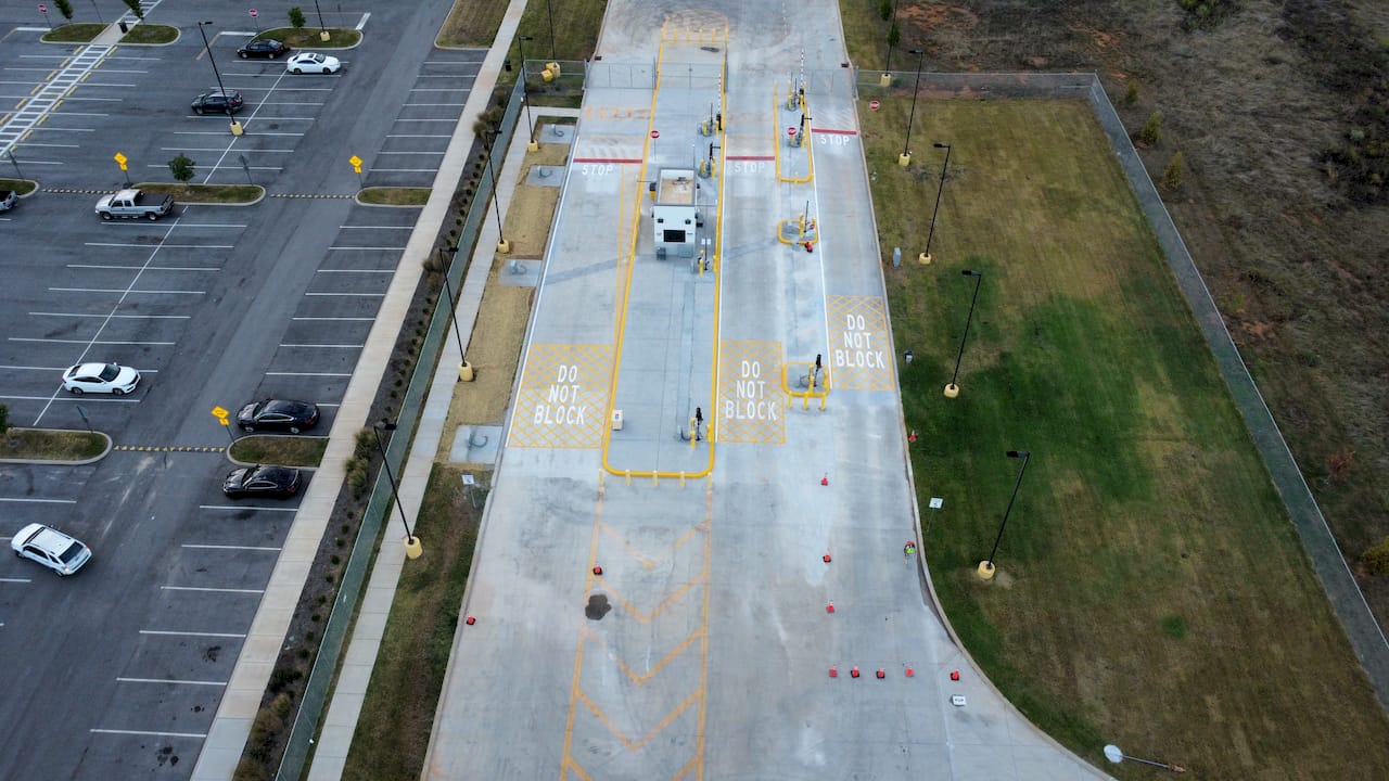 Amazon distribution center pavement markings do not block aerial